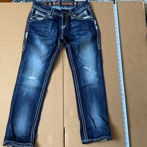 Low rise straight leg rock reuiual womens jeans in size: 25